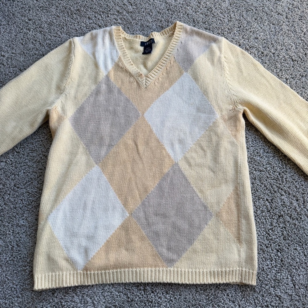 Women's Izod Argyle Cream Knit V-Neck Sweater Size Medium